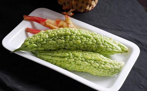 肾虚吃凉瓜吗,肾虚者应谨慎食用凉瓜