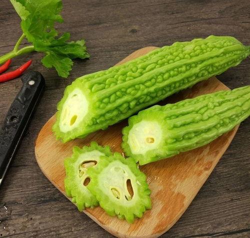 林东吃瓜